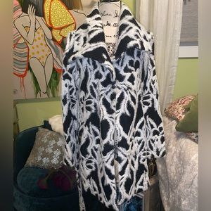 white house black market coat